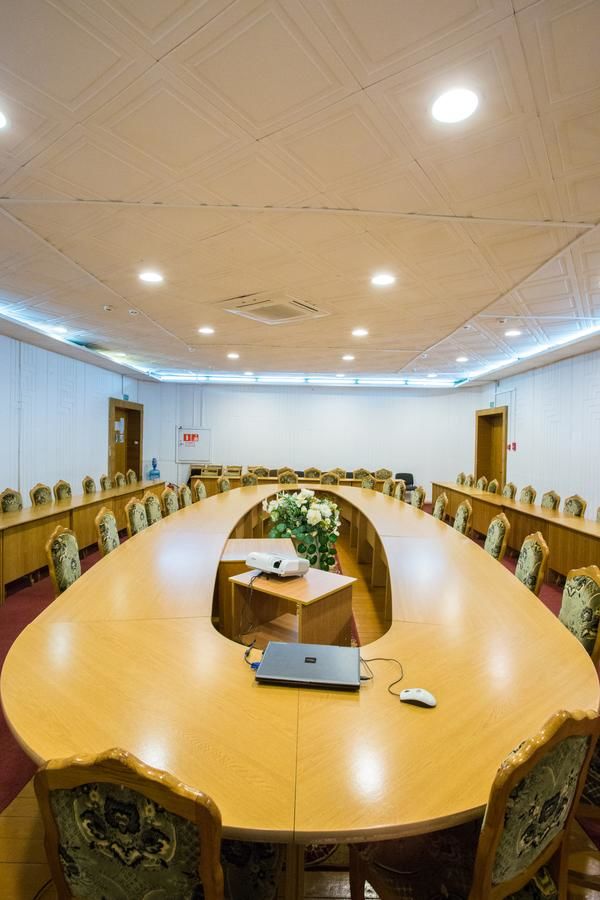 Отель Agat Hotel Минск-13