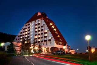 Отель Agat Hotel Минск-0